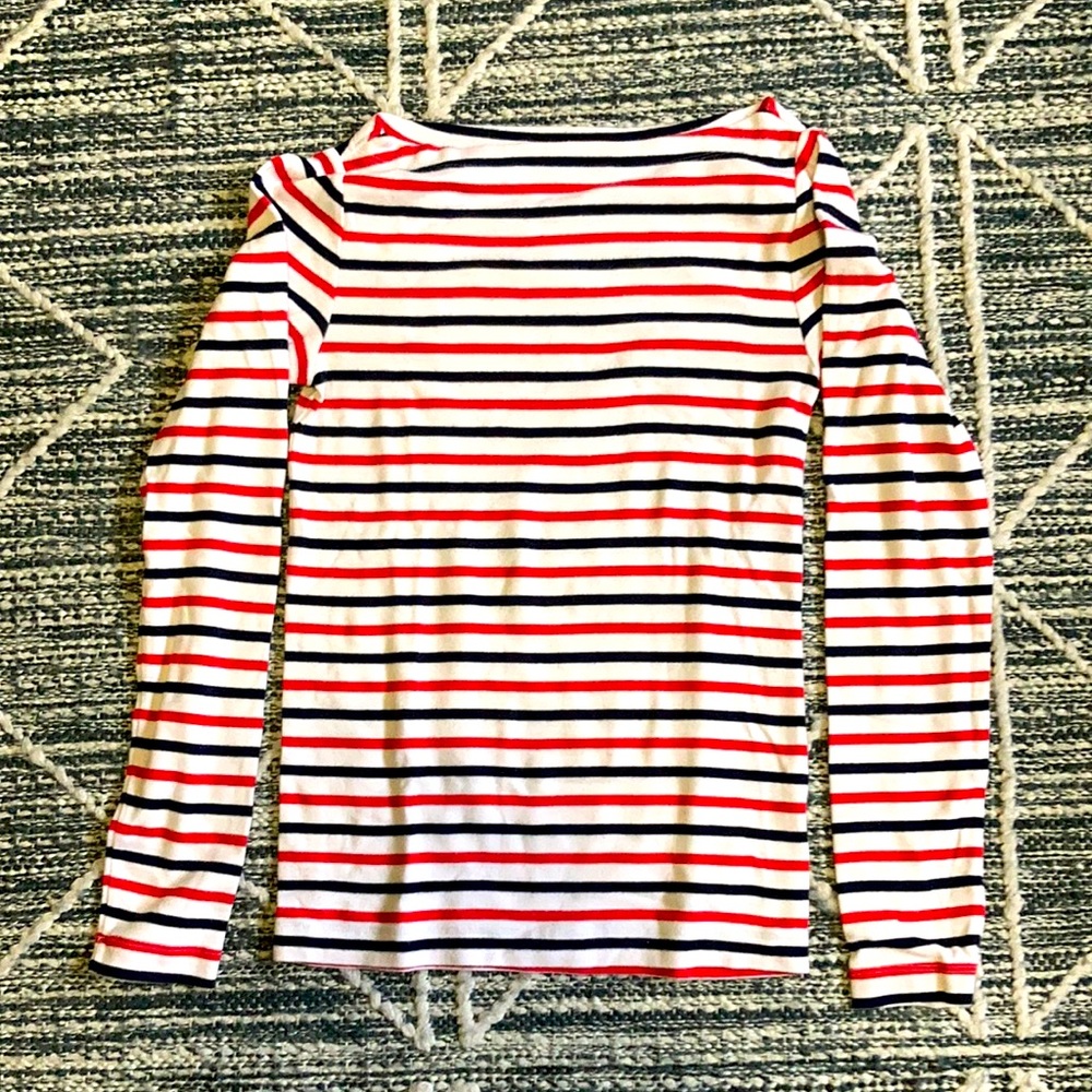 Gap women’s long sleeve tee